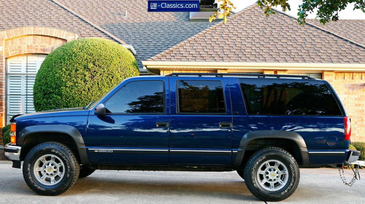 Chevrolet Tahoe Suburban 1999