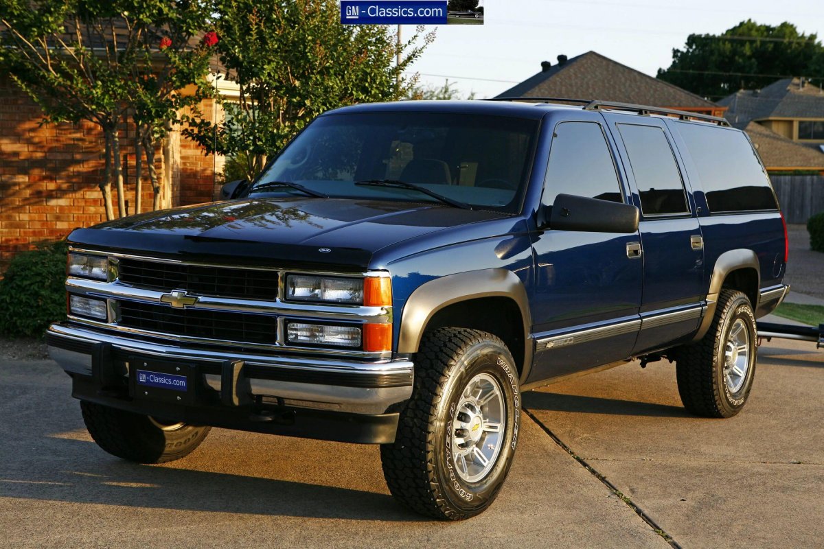 Chevrolet Suburban 1999