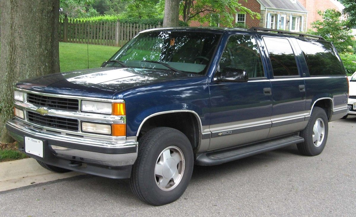 Chevrolet Suburban gmt400