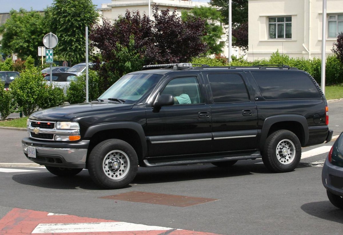 Chevrolet Suburban 800