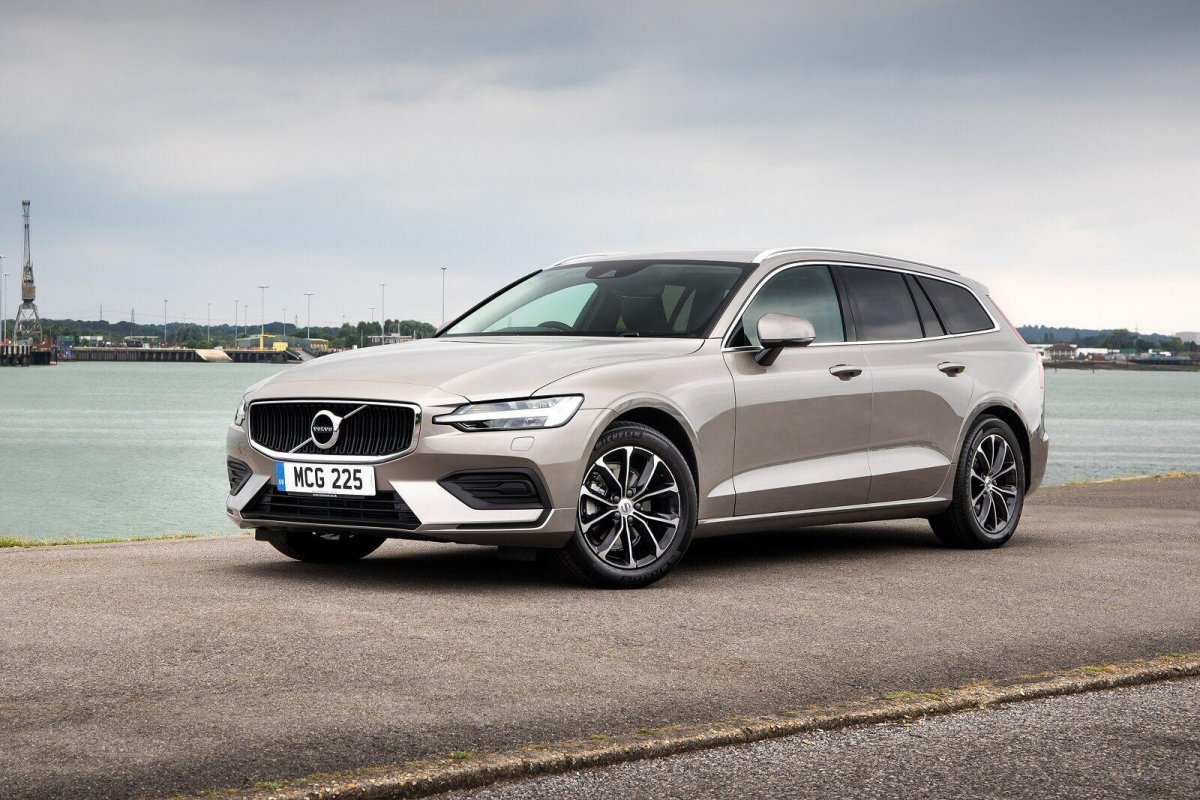 Volvo v60 2022