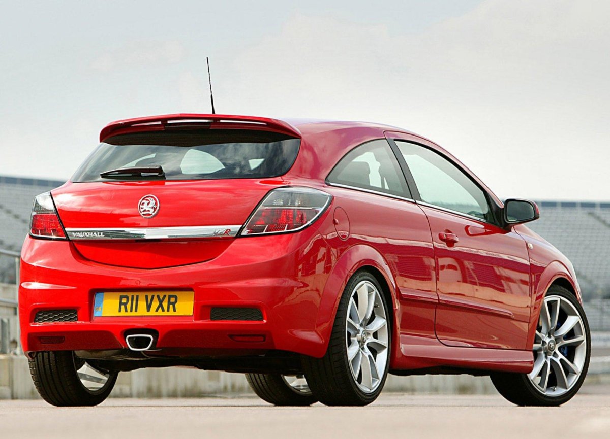 Opel Astra VXR