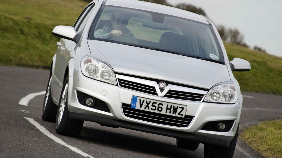 Astra Vauxhall h mk5 2004-2010