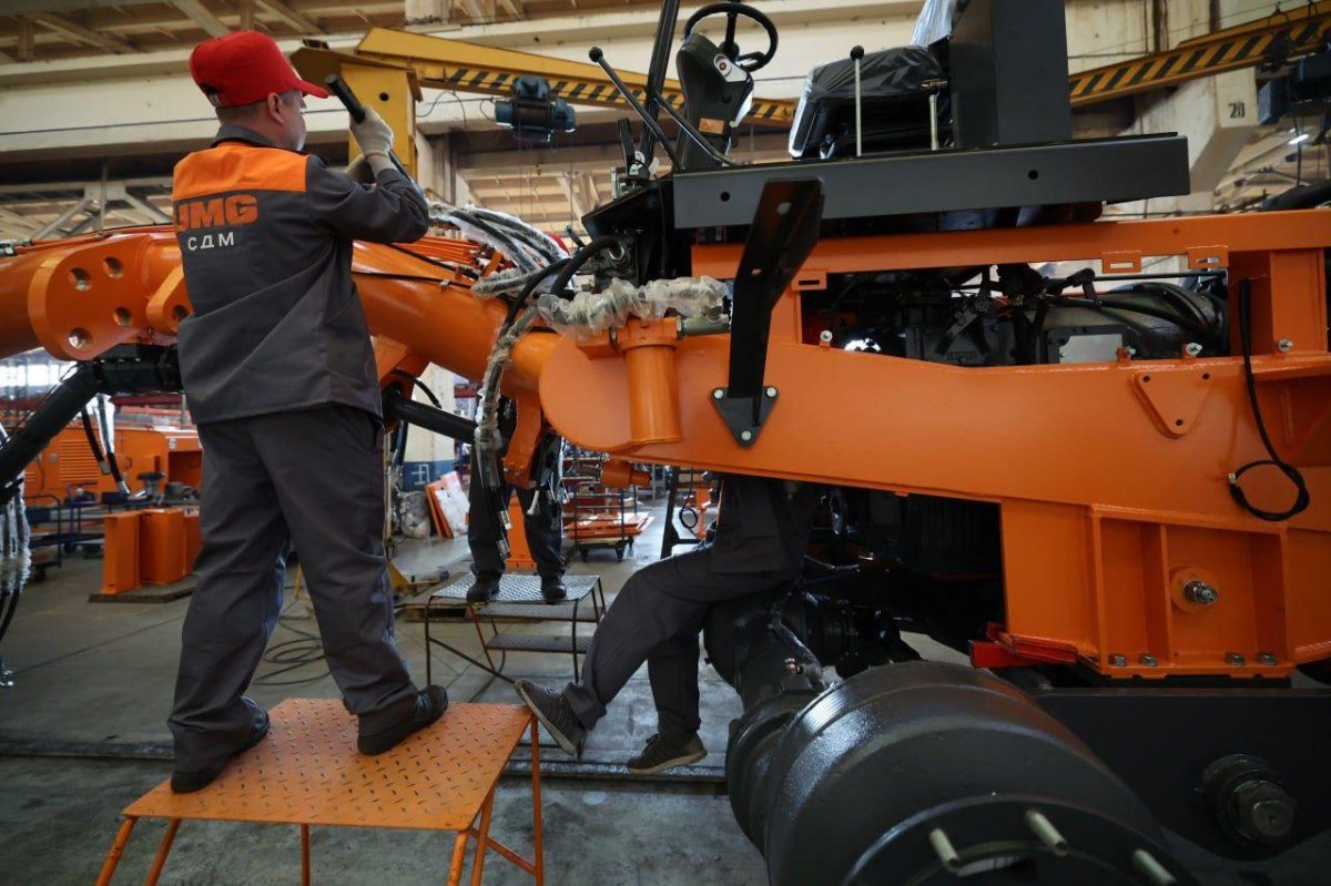 Завод строительно дорожных машин Челябинск