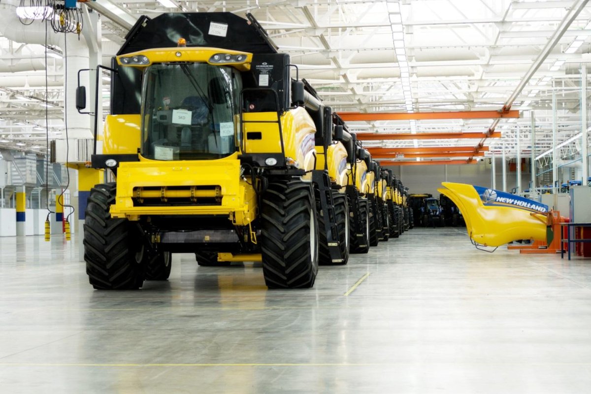 Завод Нью Холланд в Набережных Челнах