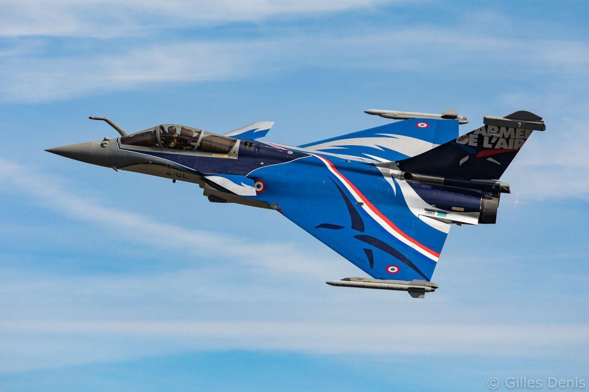 Джет Файтер самолет