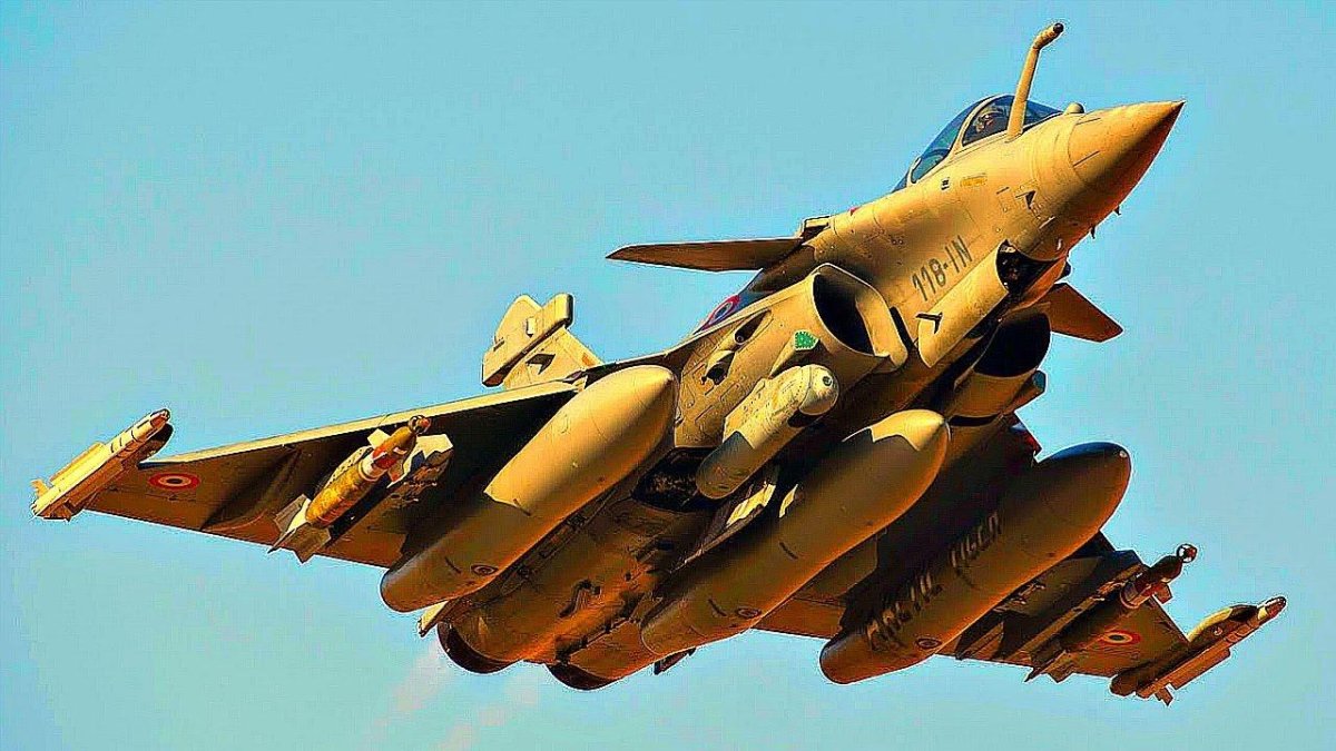 Мираж ф1 самолет