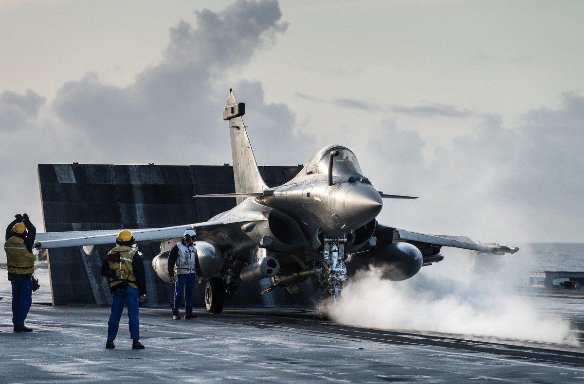 Dassault Rafale истребитель