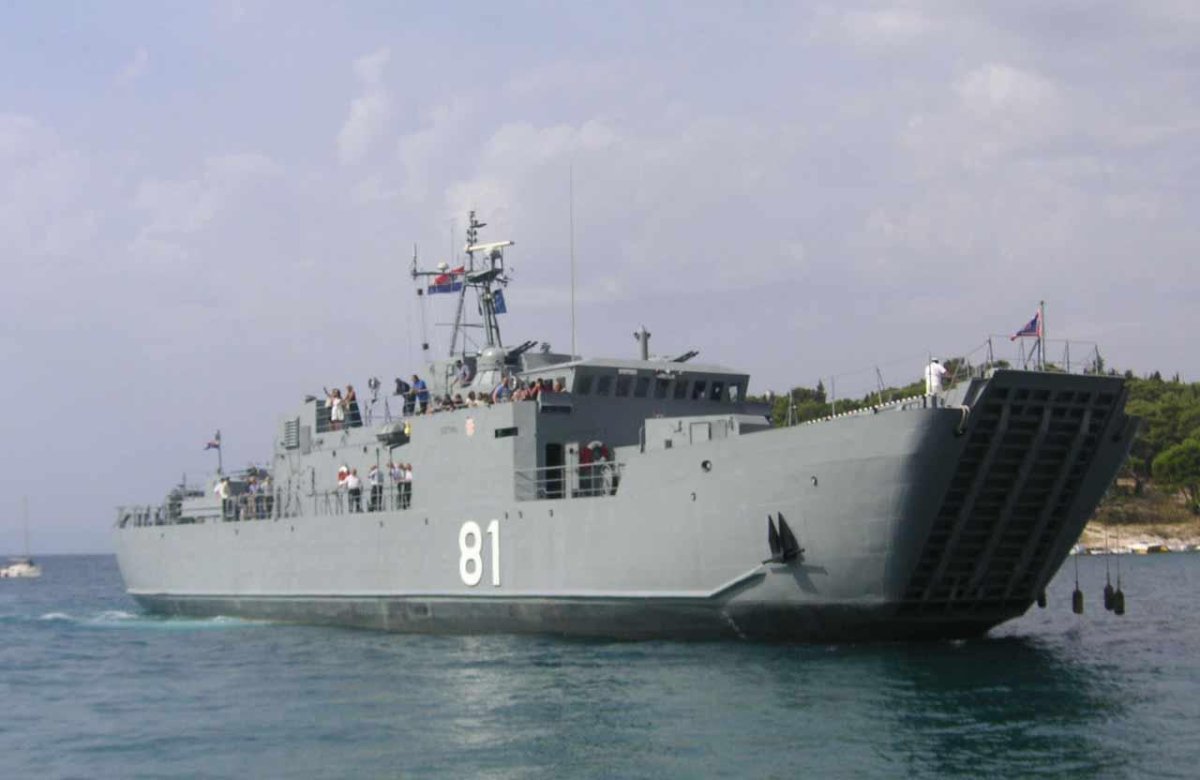 Десантный корабль «Турбодайн-1220»