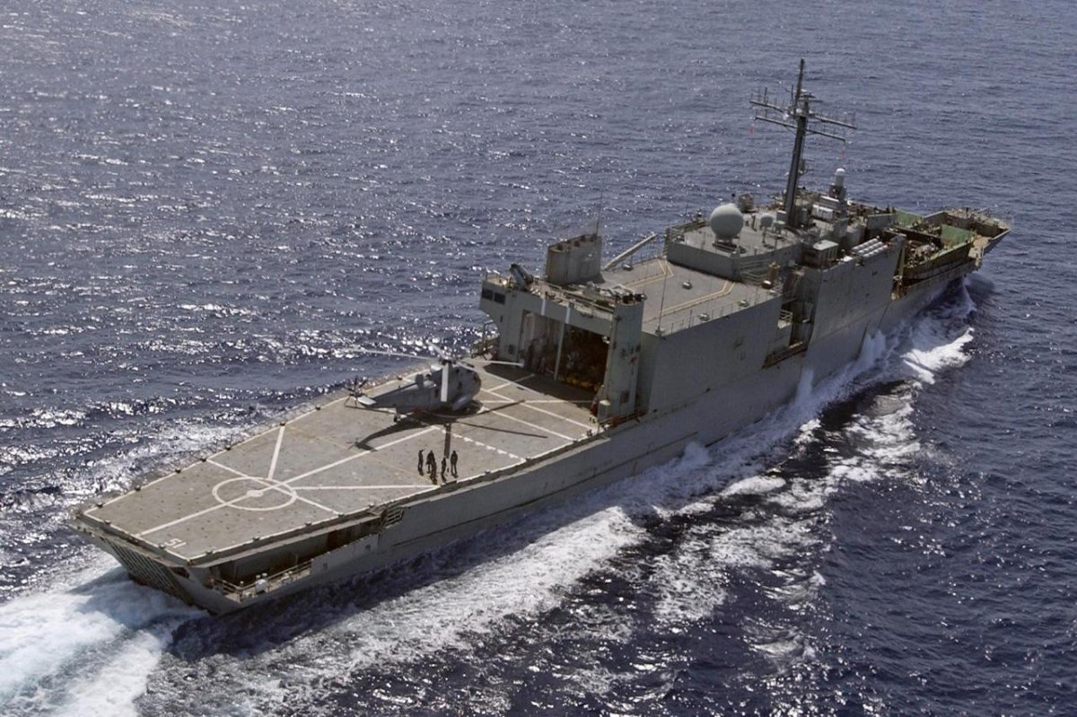 Десантные вертолётоносцы типа Канимбла