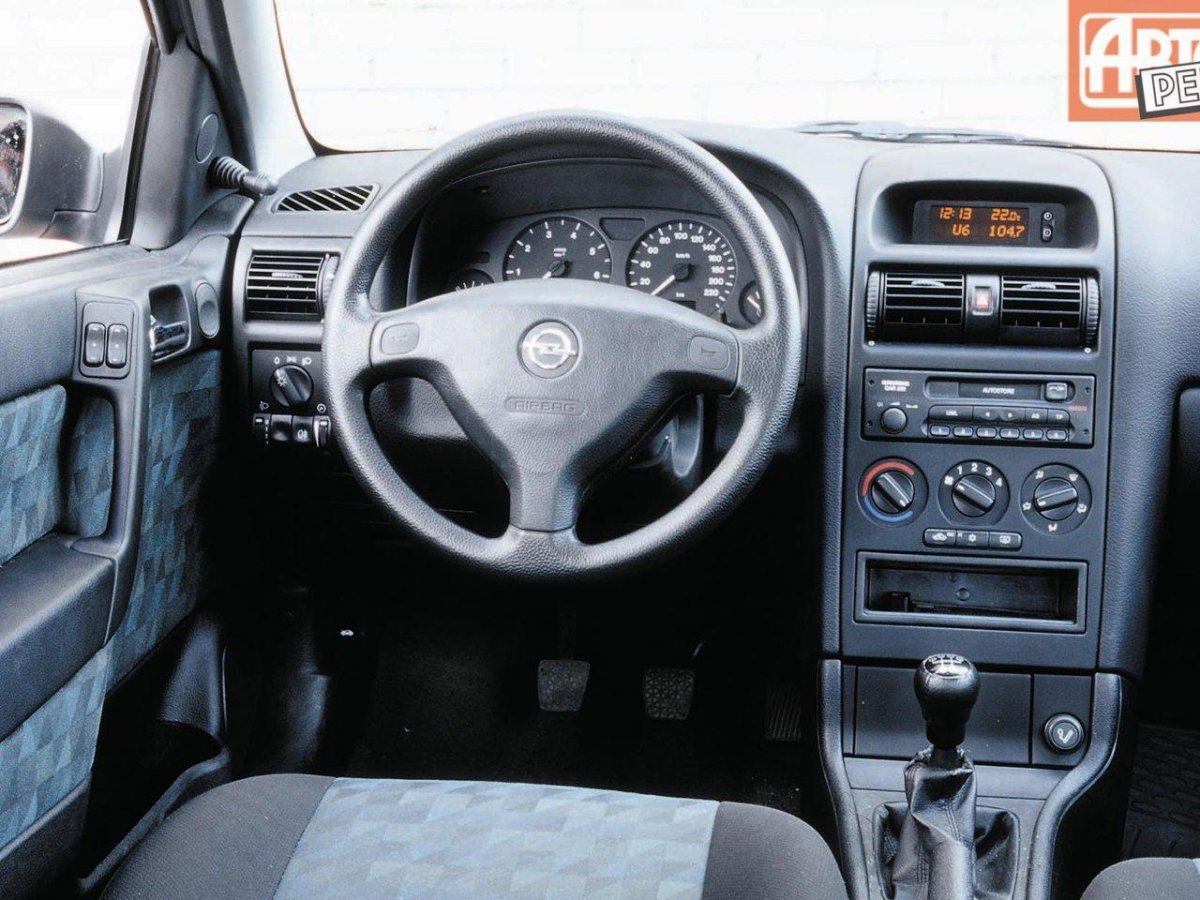 Opel Astra g 2004 салон