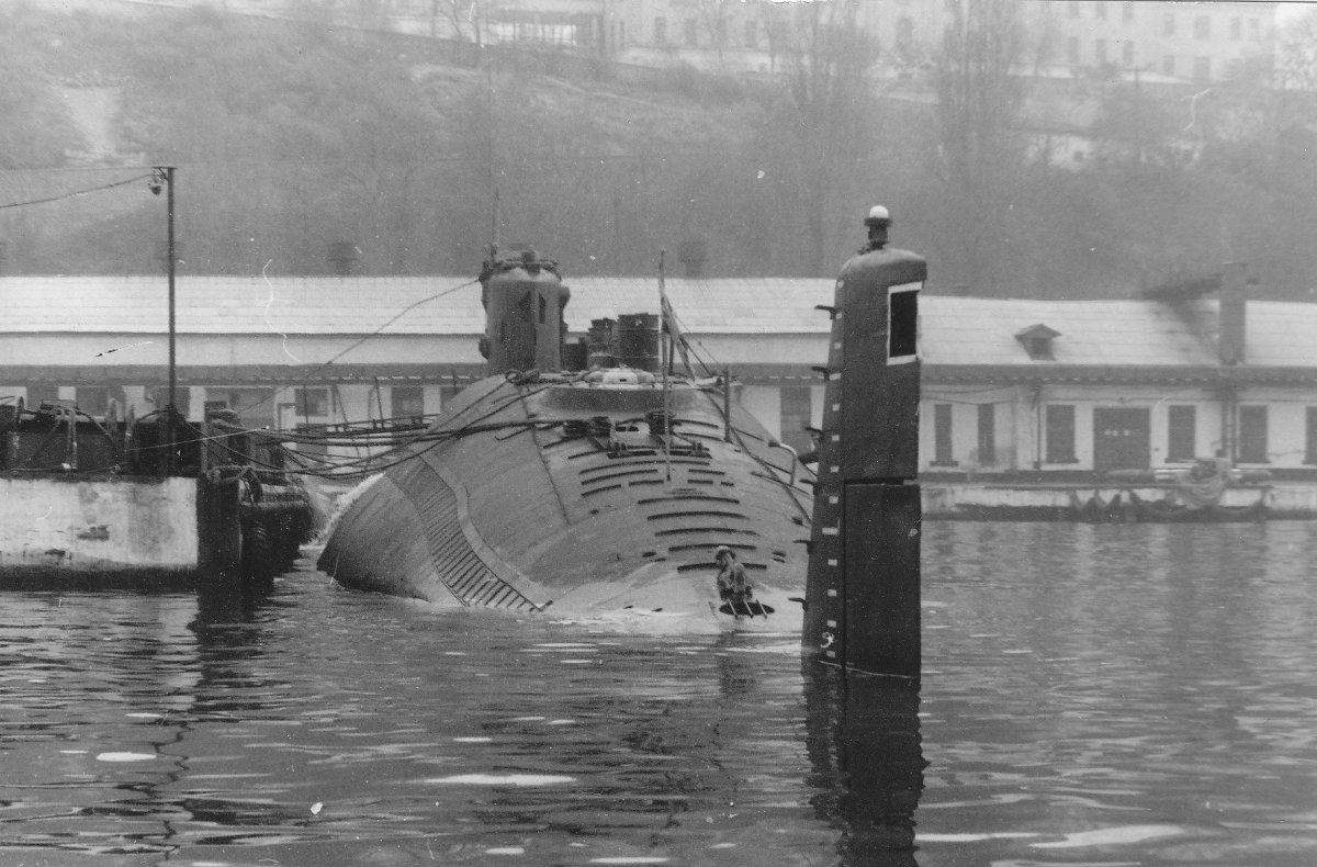 Подводная лодка кефаль