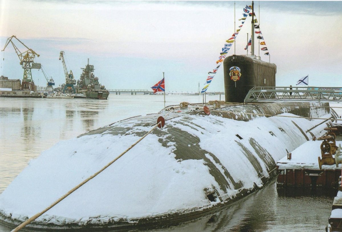 Подводная лодка Александр Невский