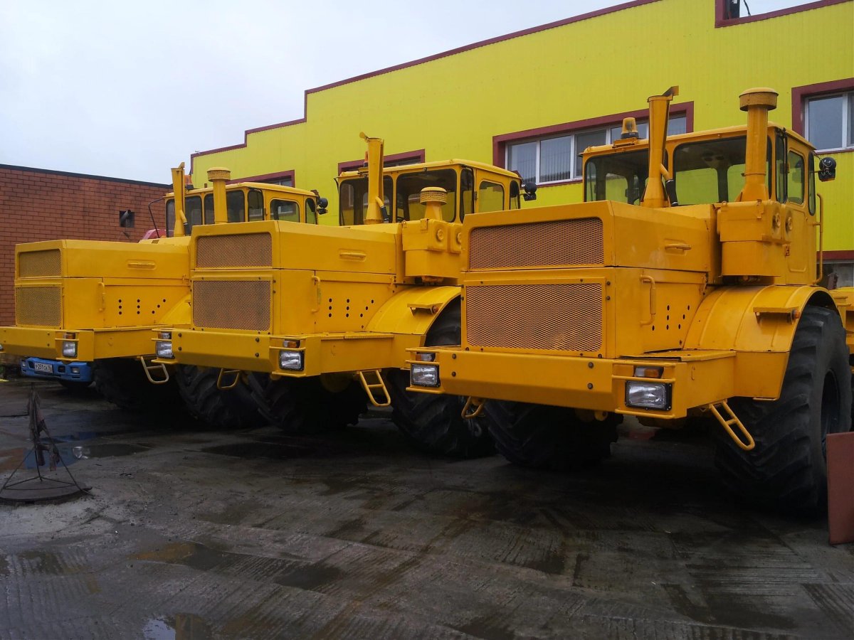 К700 Кировец трактор