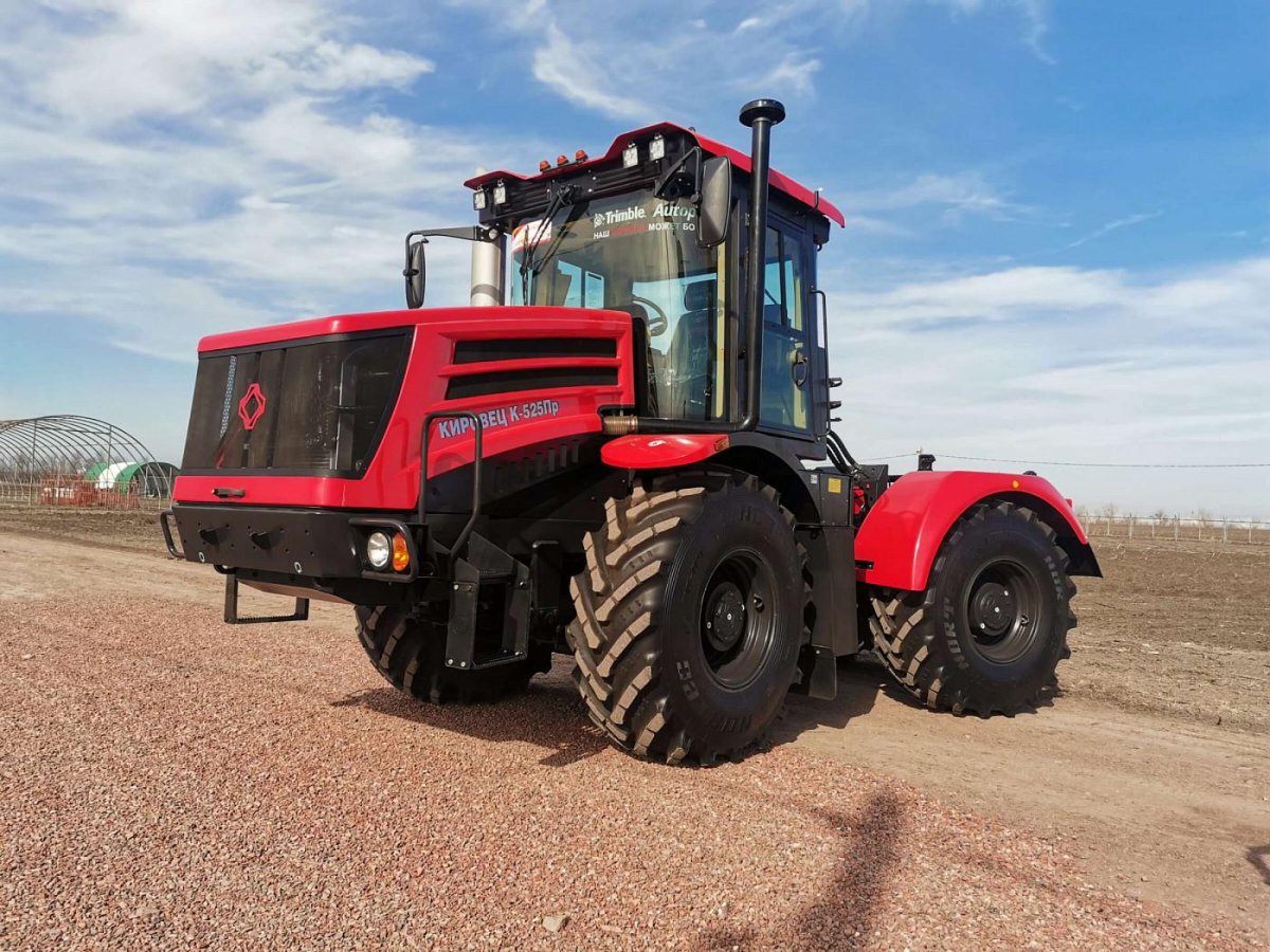 Трактор Кировец к-525