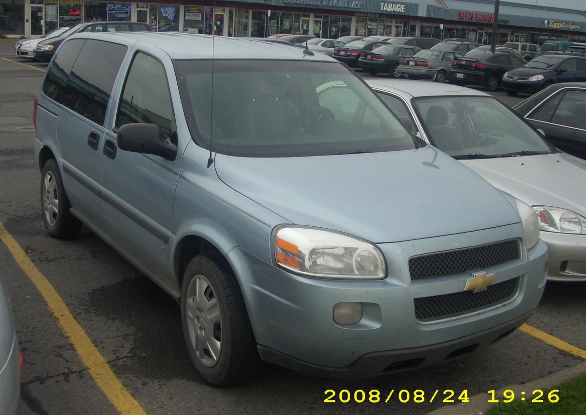 Chevrolet Uplander 2006 года