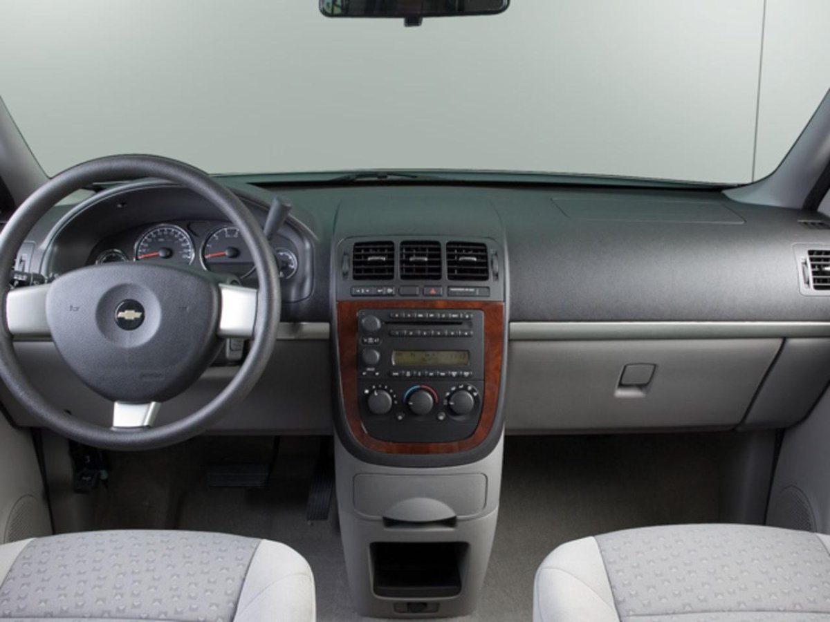 Шевроле Аплендер