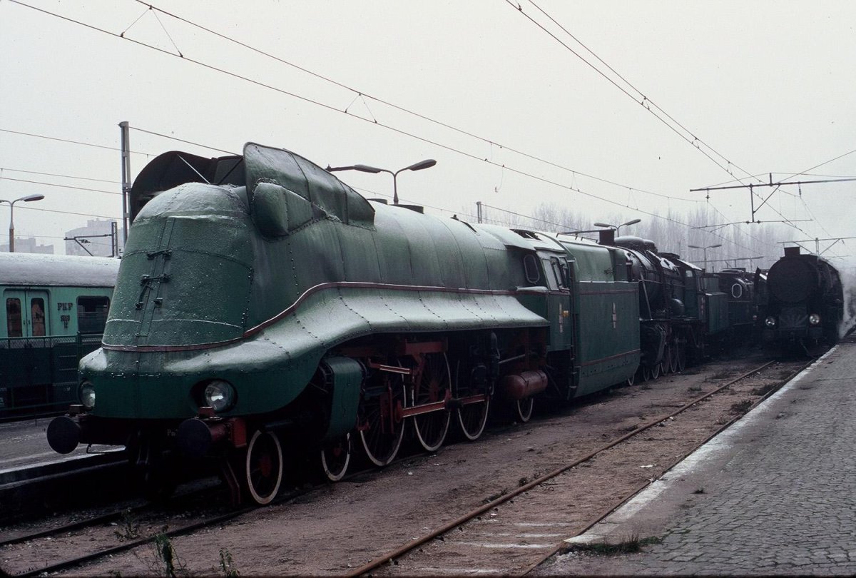 Военные поезда России