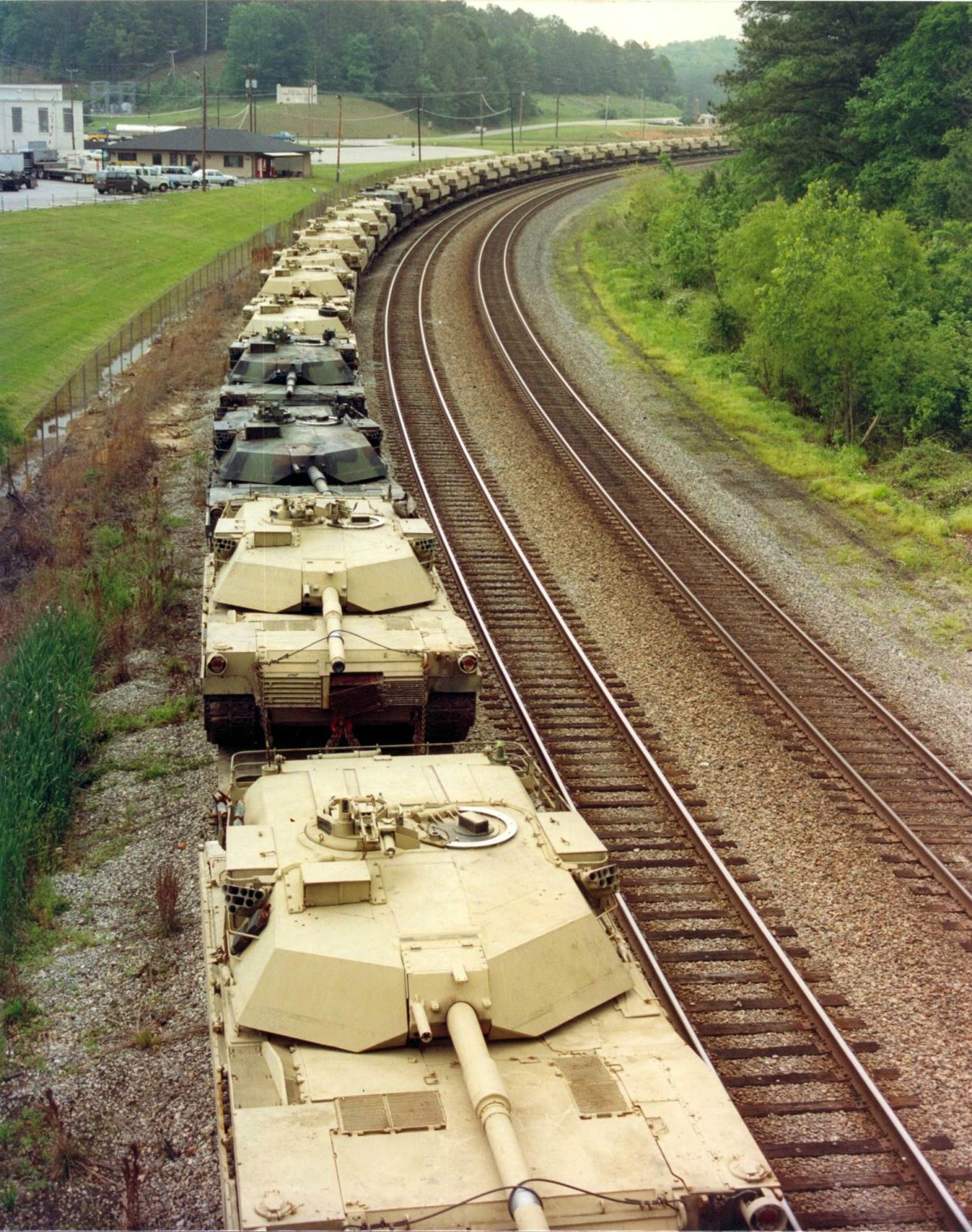 Военный эшелон