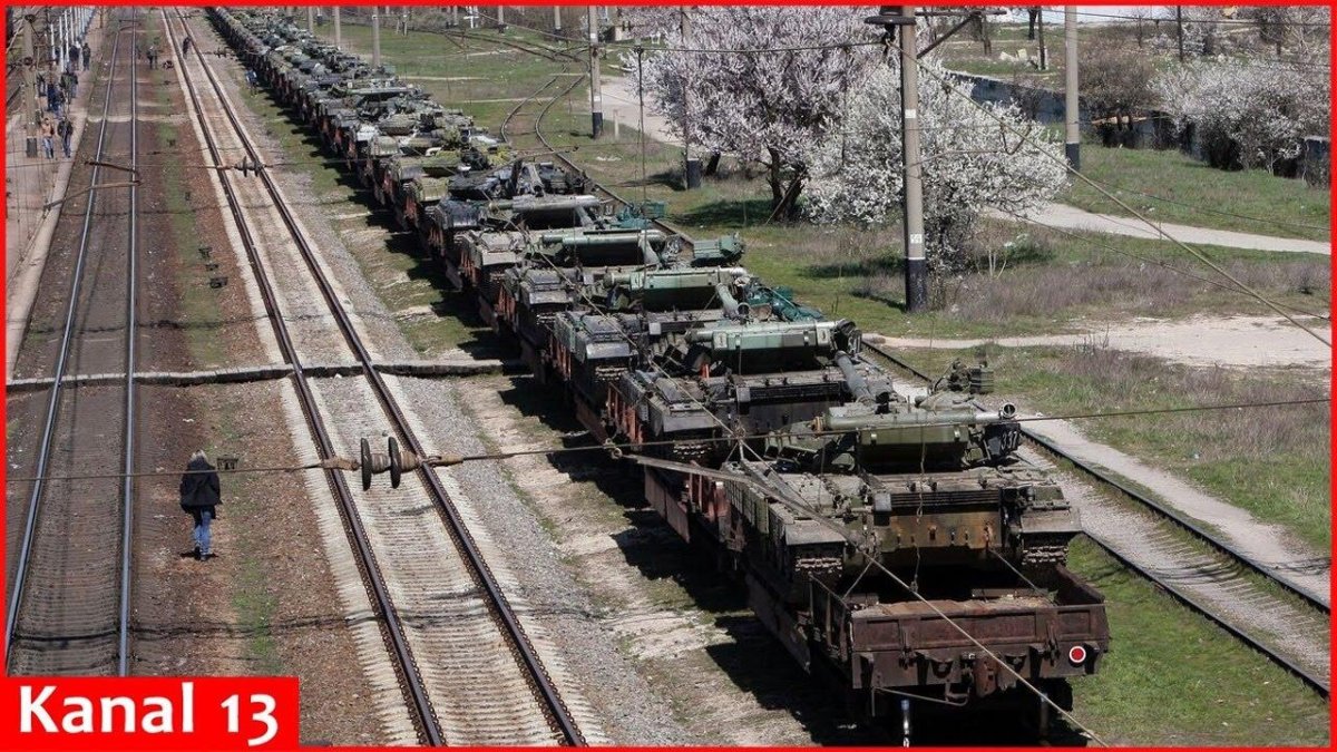 Эшелоны военной техники вс РФ