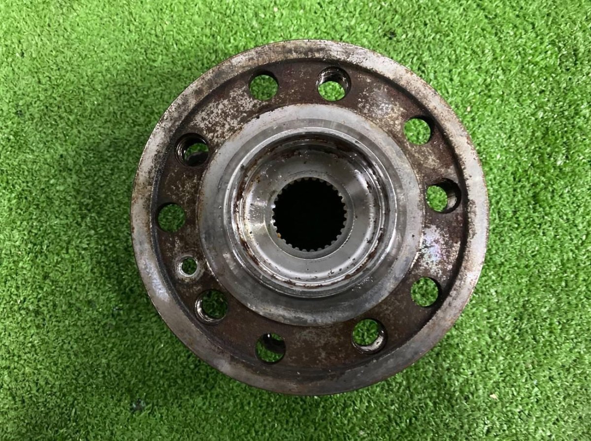 Ступица Мерседес 0003500535