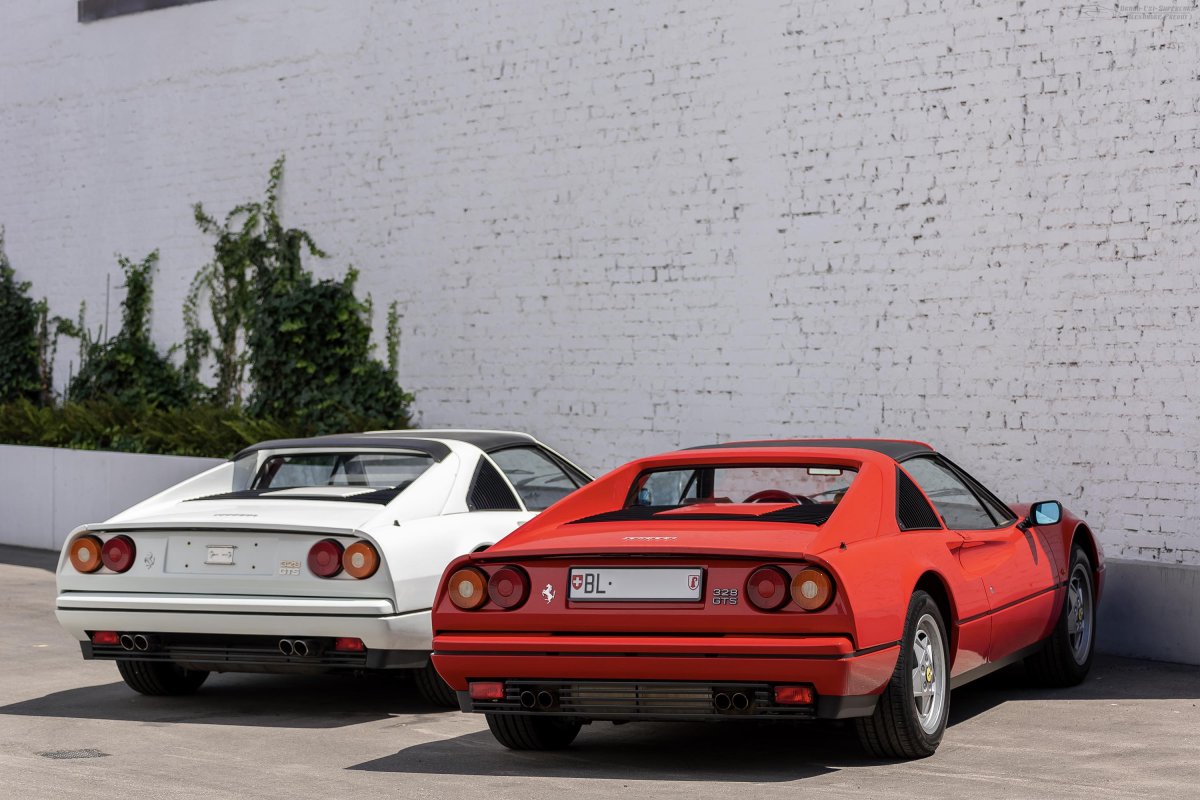 Ferrari 328 GTS Джона Кармака.