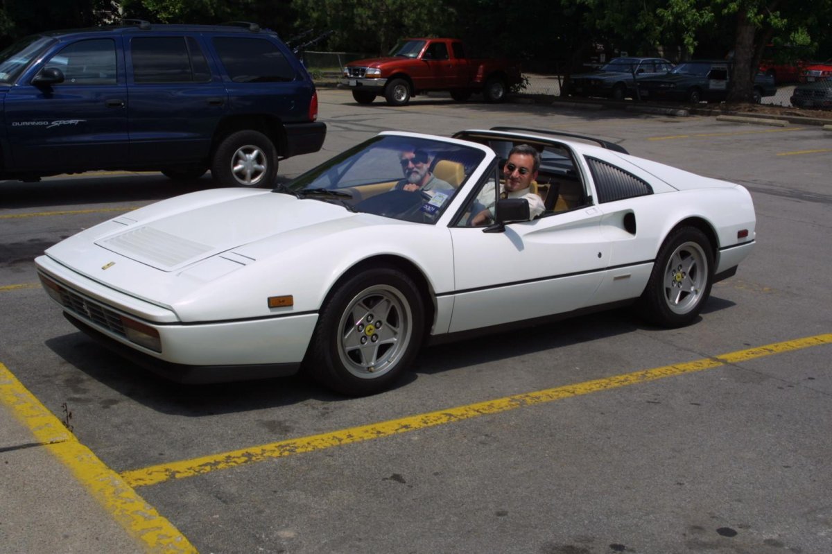 Феррари 1986 года