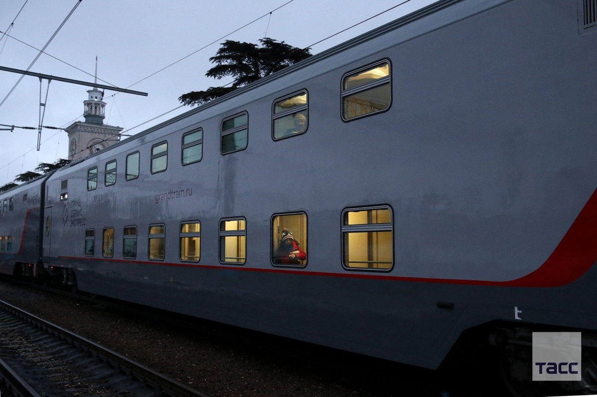 Поезд Таврия 28 Москва Симферополь