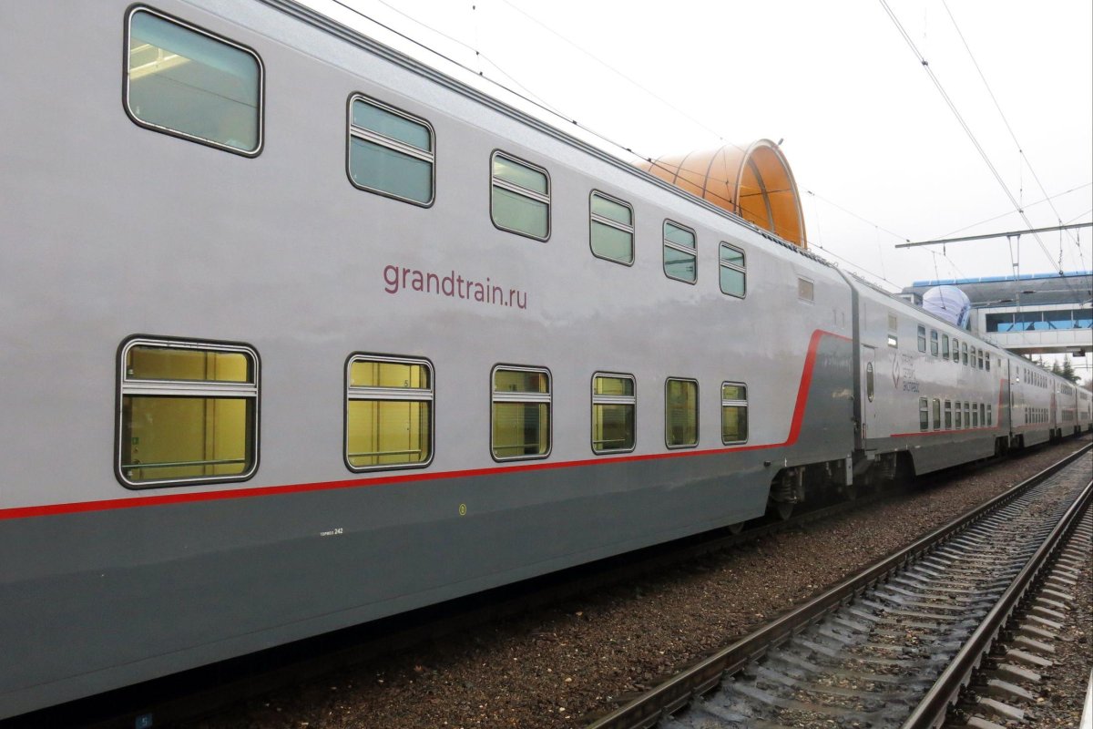 Гранд экспресс двухэтажный поезд Москва Симферополь