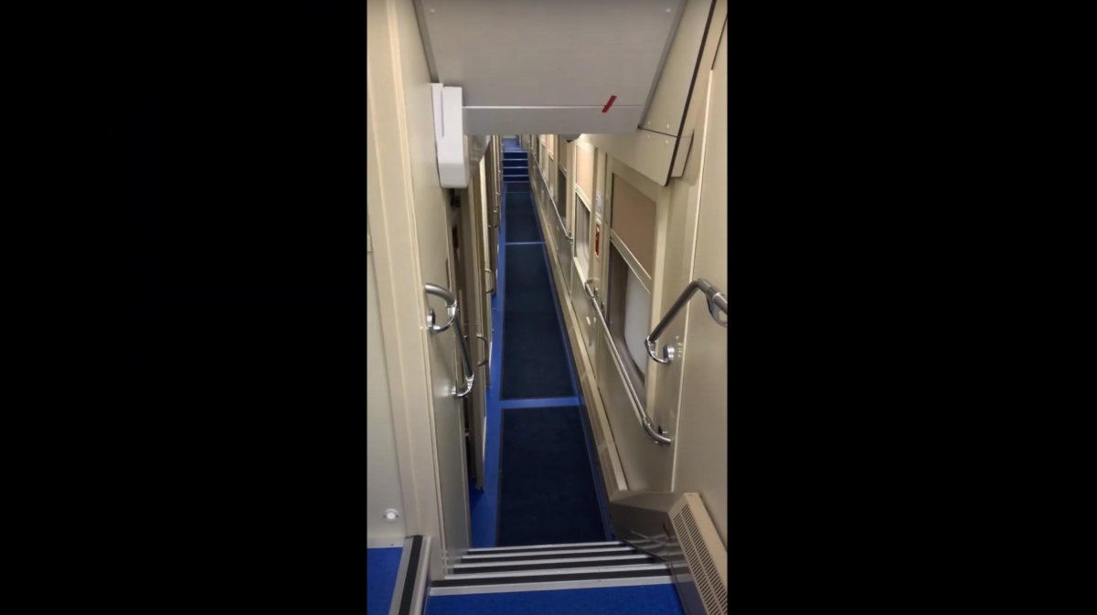 Гранд сервис экспресс двухэтажный вагон