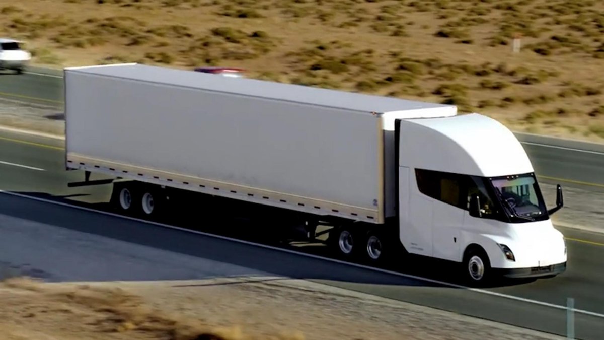 Тесла семи грузовик