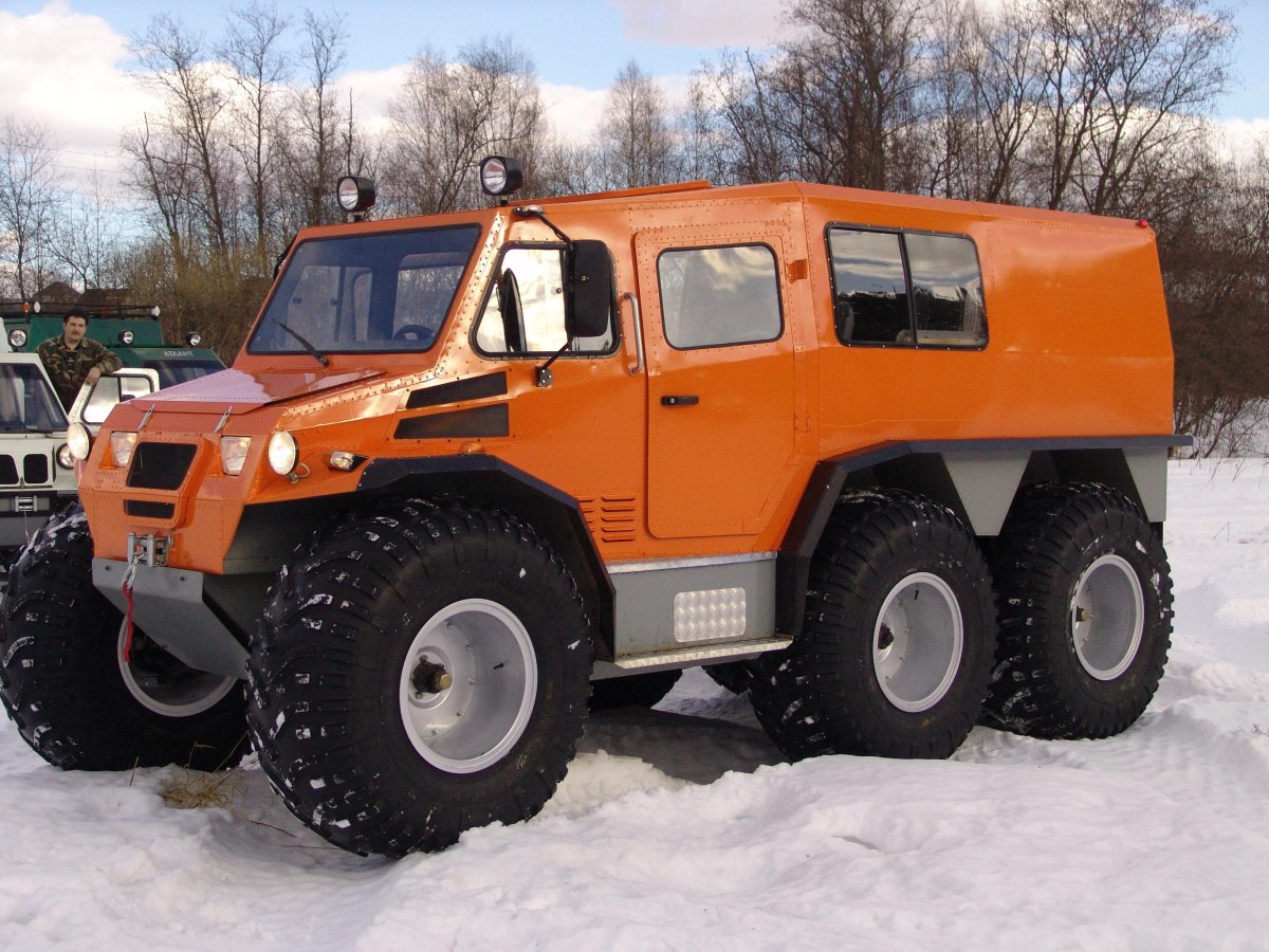 Гусеничный вездеход Трэкол