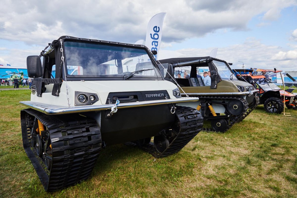 Гусеничный снегоболотоход терраника