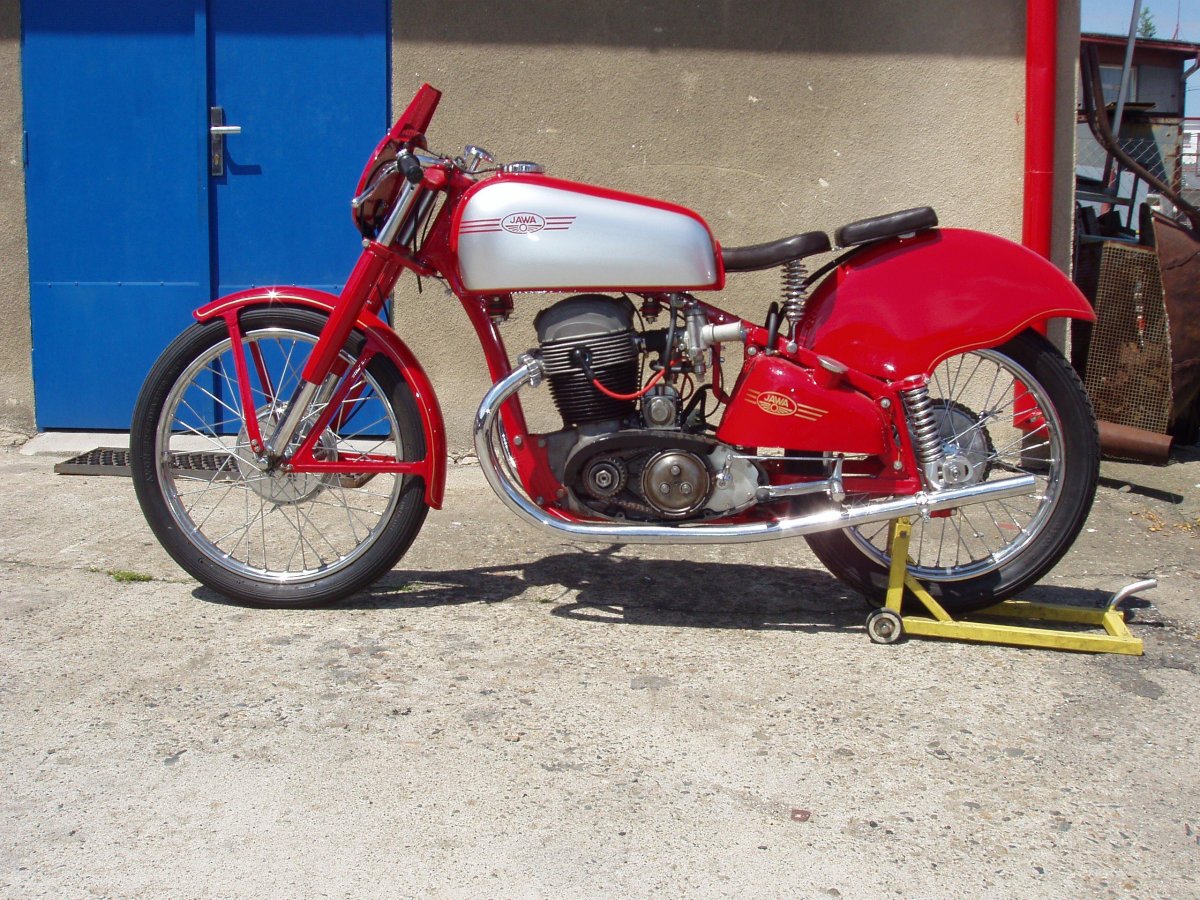 Jawa 500 Typ 824 - оппозитная Ява