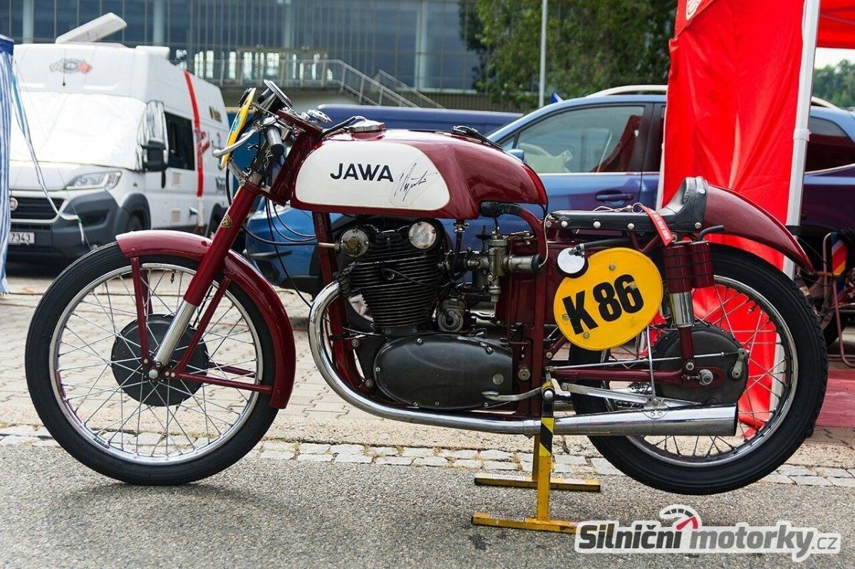 Jawa 500 Typ 824 - оппозитная Ява