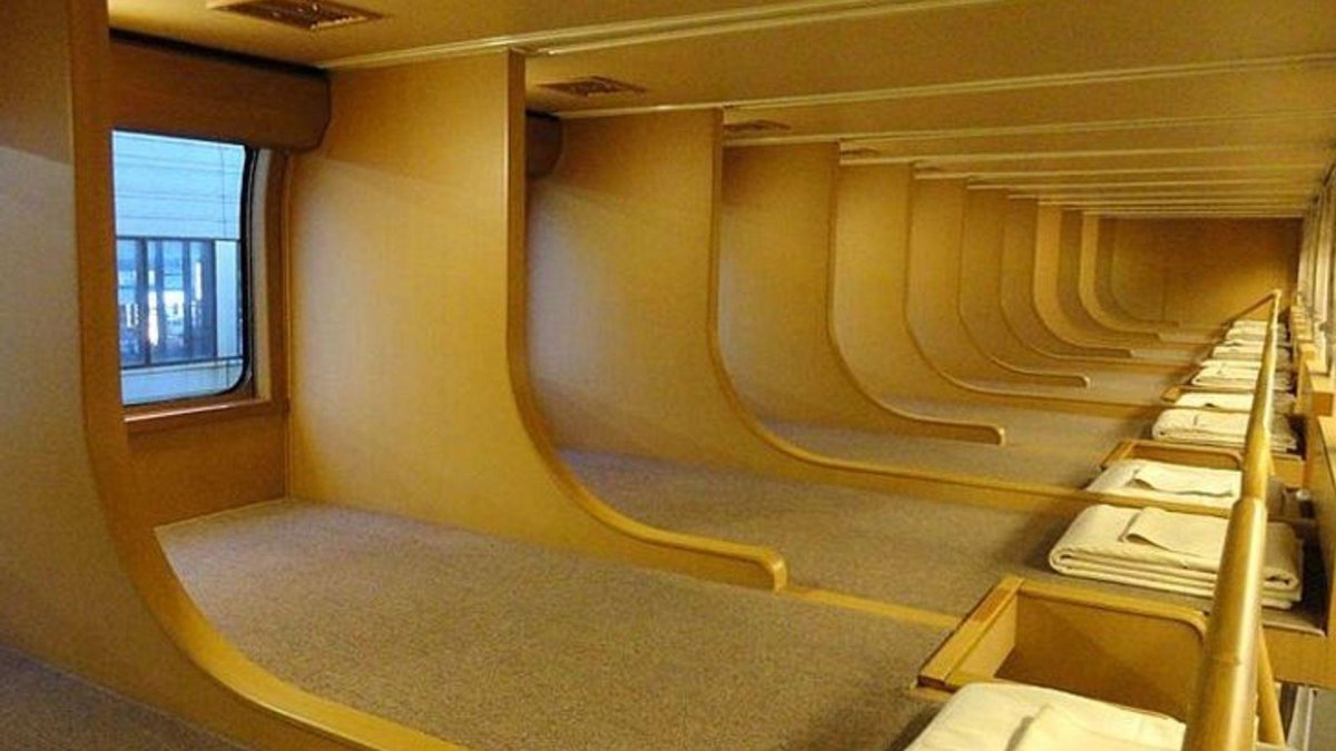 Вагон плацкарт Япония