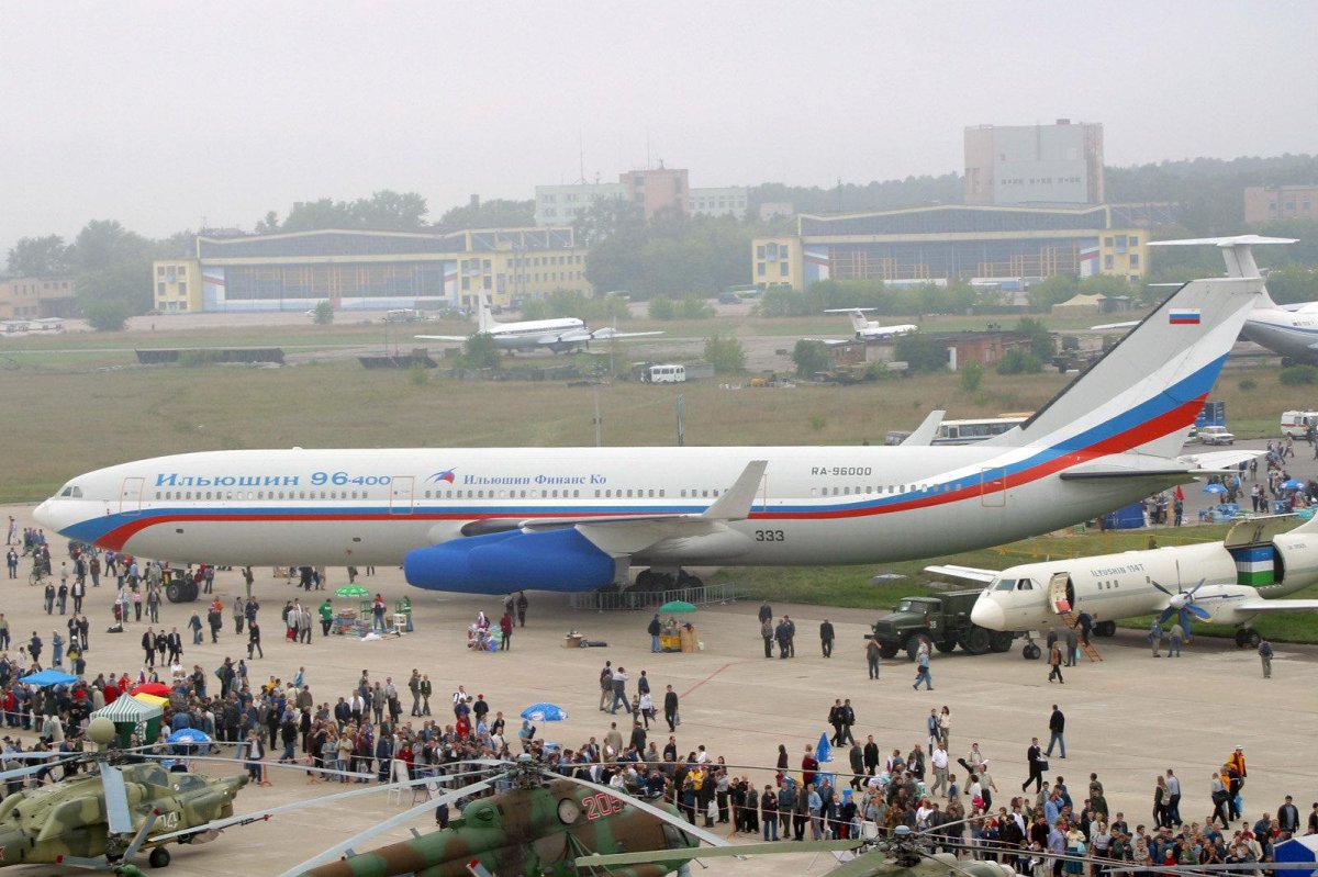 Ил-96 пассажирский самолёт