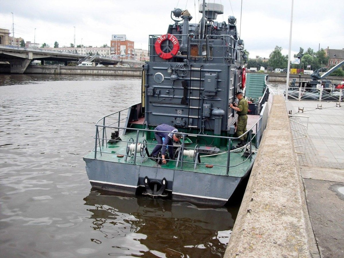 Десантный катер 1785