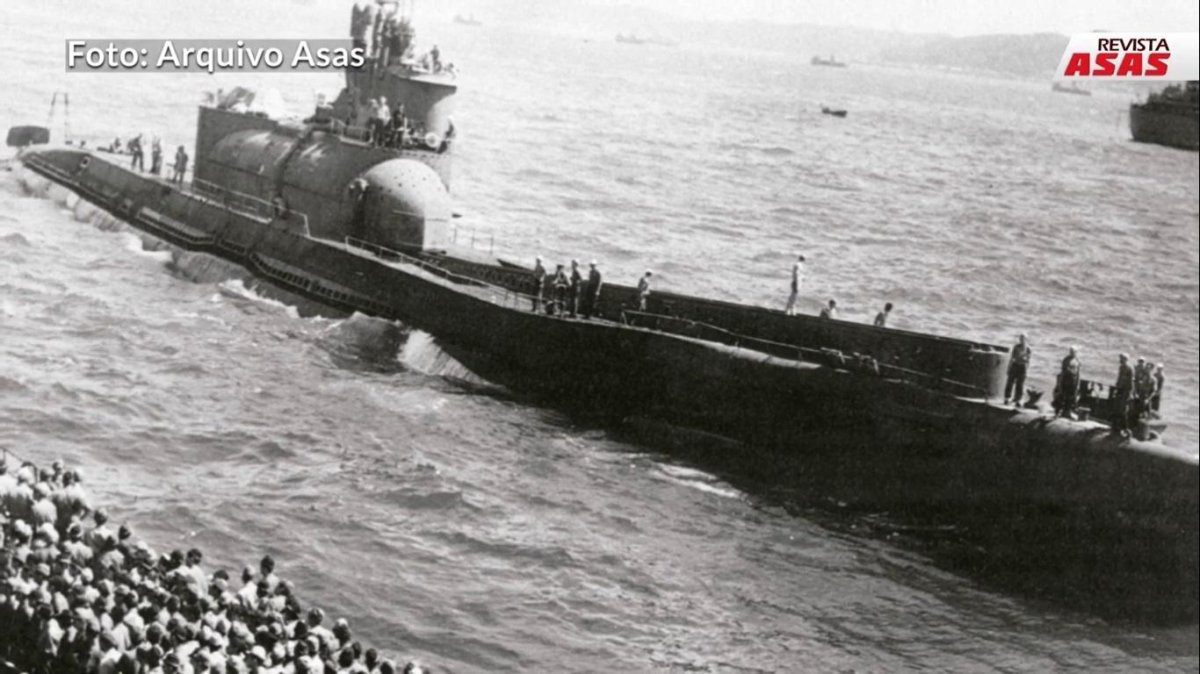 I-400 подводный авианосец