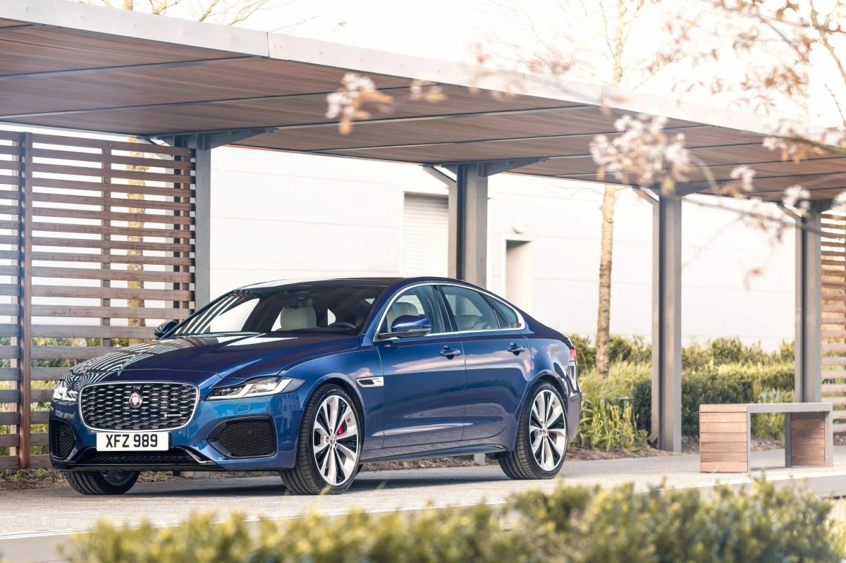Jaguar XF 2020
