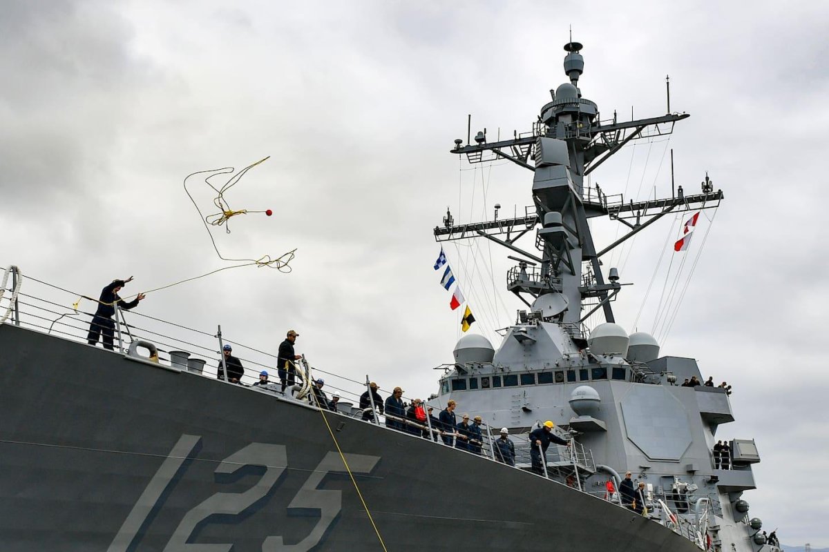 Корабельный радар изображение