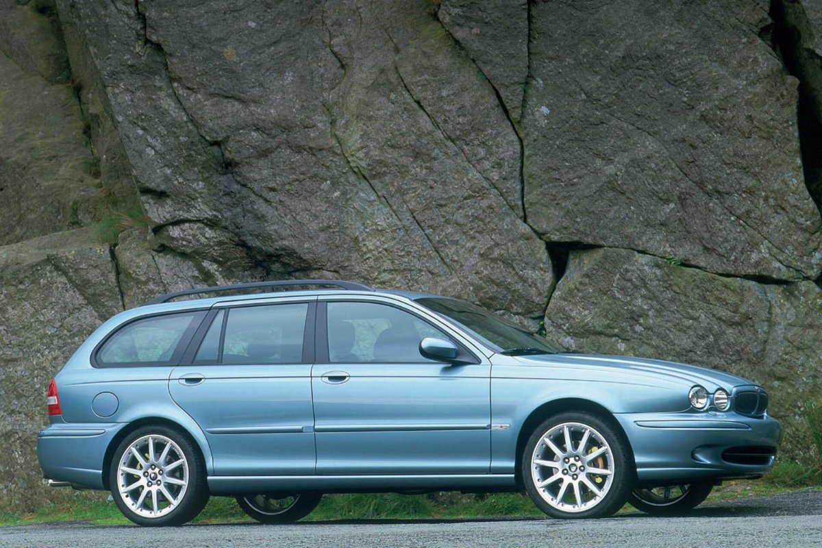 Jaguar x-Type универсал