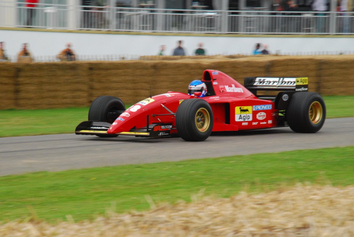 Ferrari f1 412t2