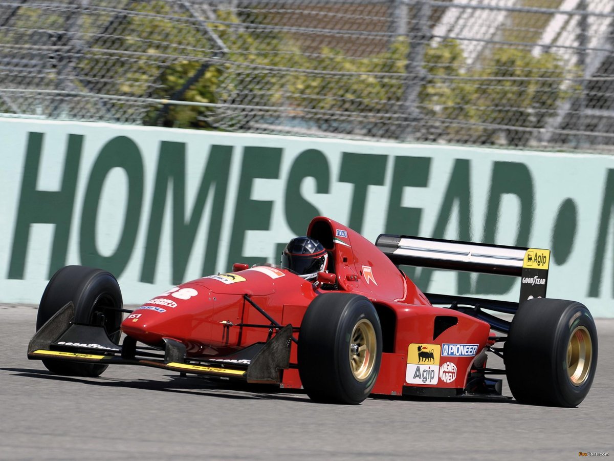 Ferrari 412 t1