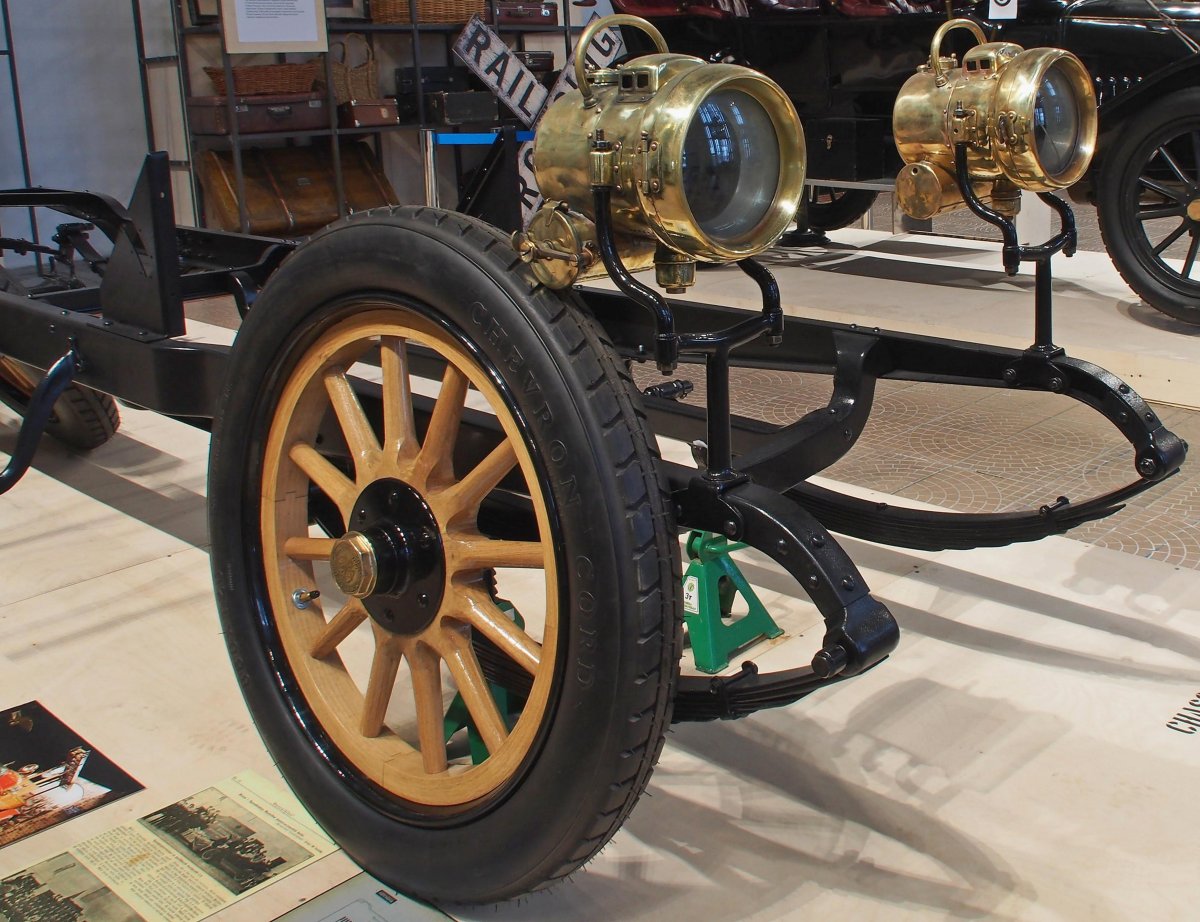 Бронеавтомобиль Руссо-Балт 1914