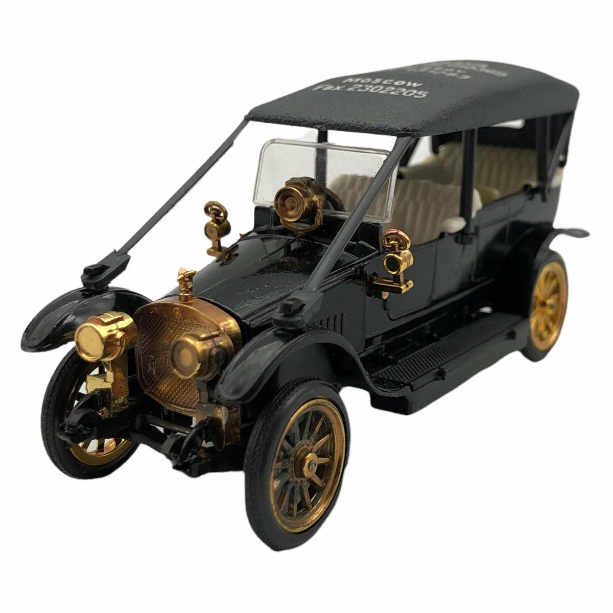 Модель автомобиля Руссо-Балт с24/40