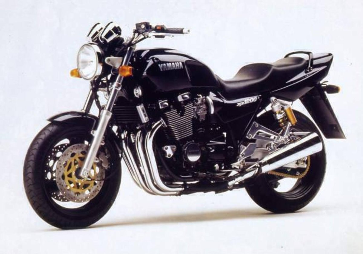 Yamaha xjr1200r