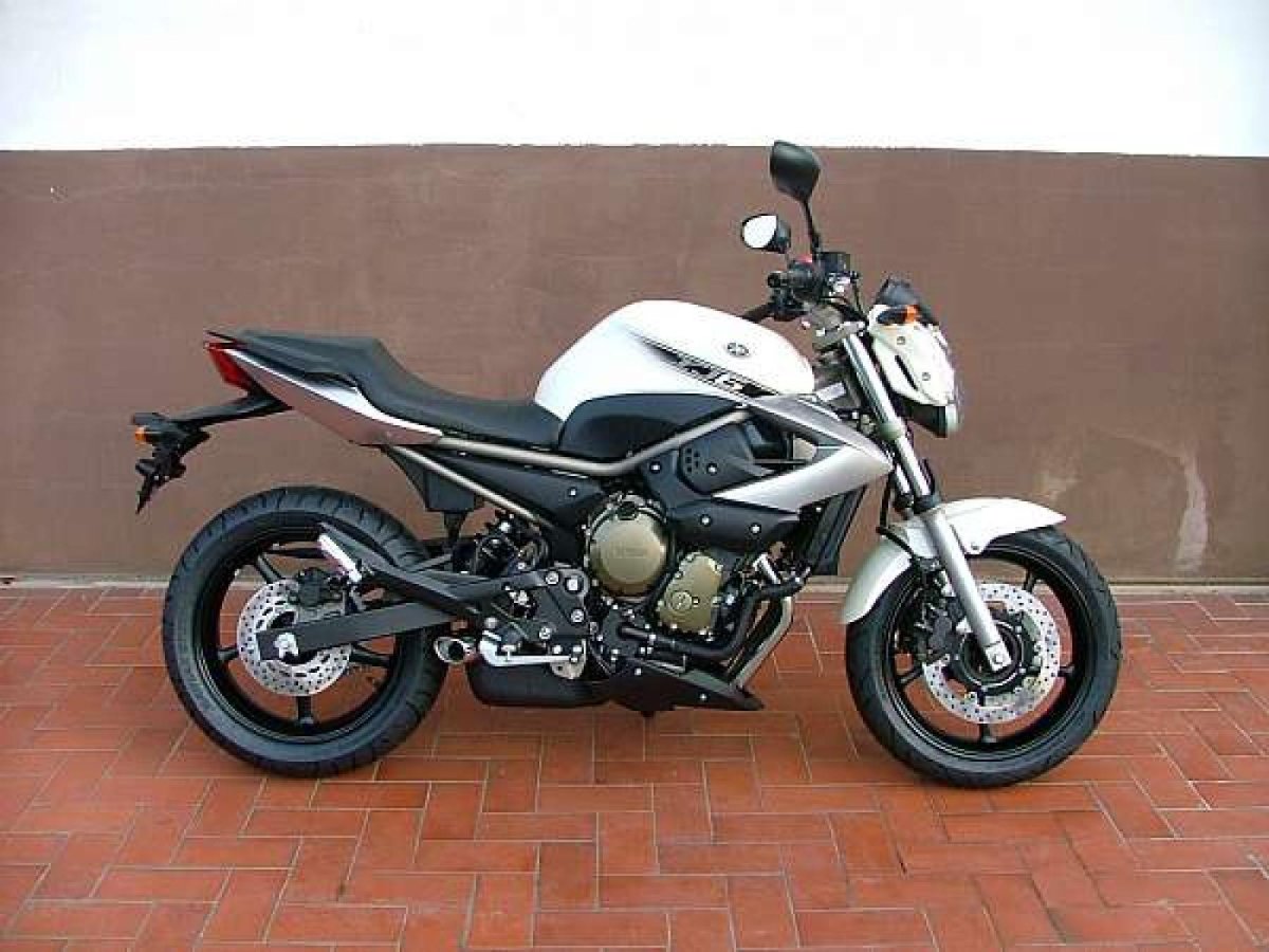 Yamaha xj6