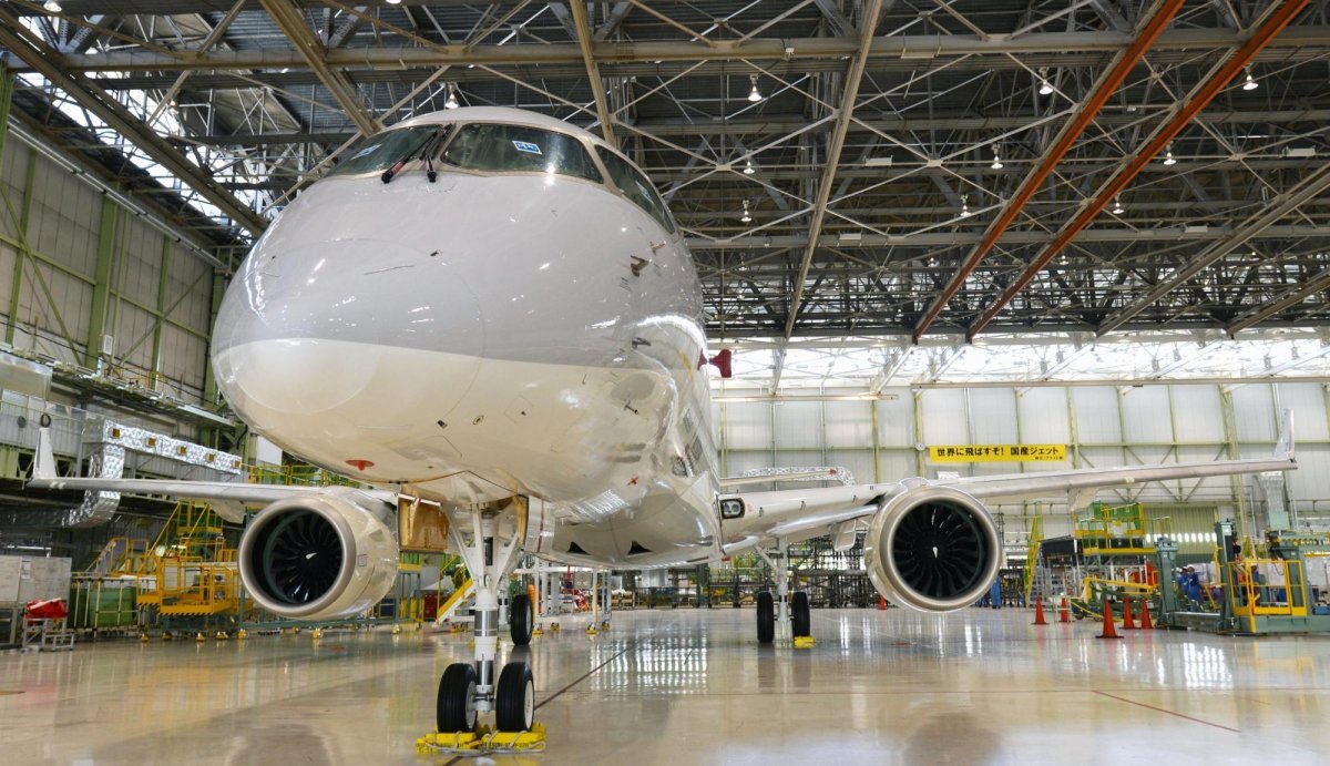 Мицубиси самолеты завод