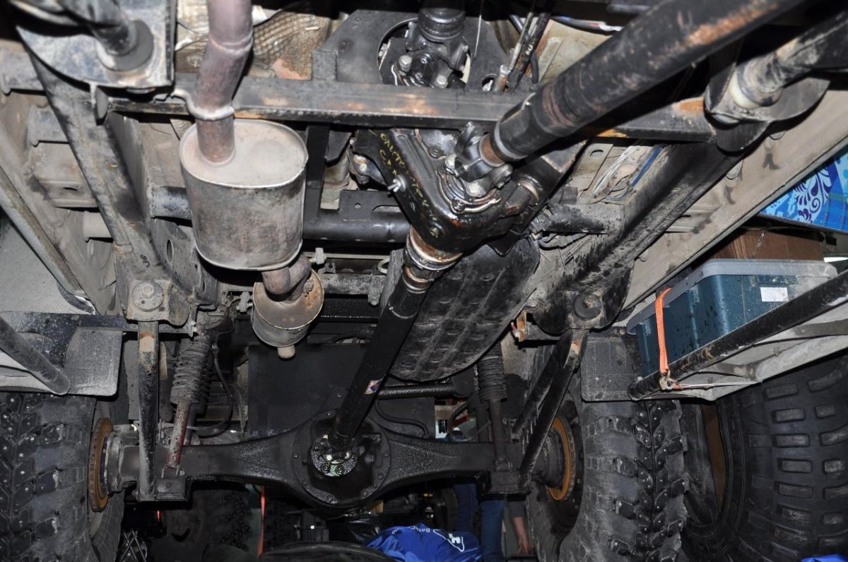 ГАЗ 69 снизу